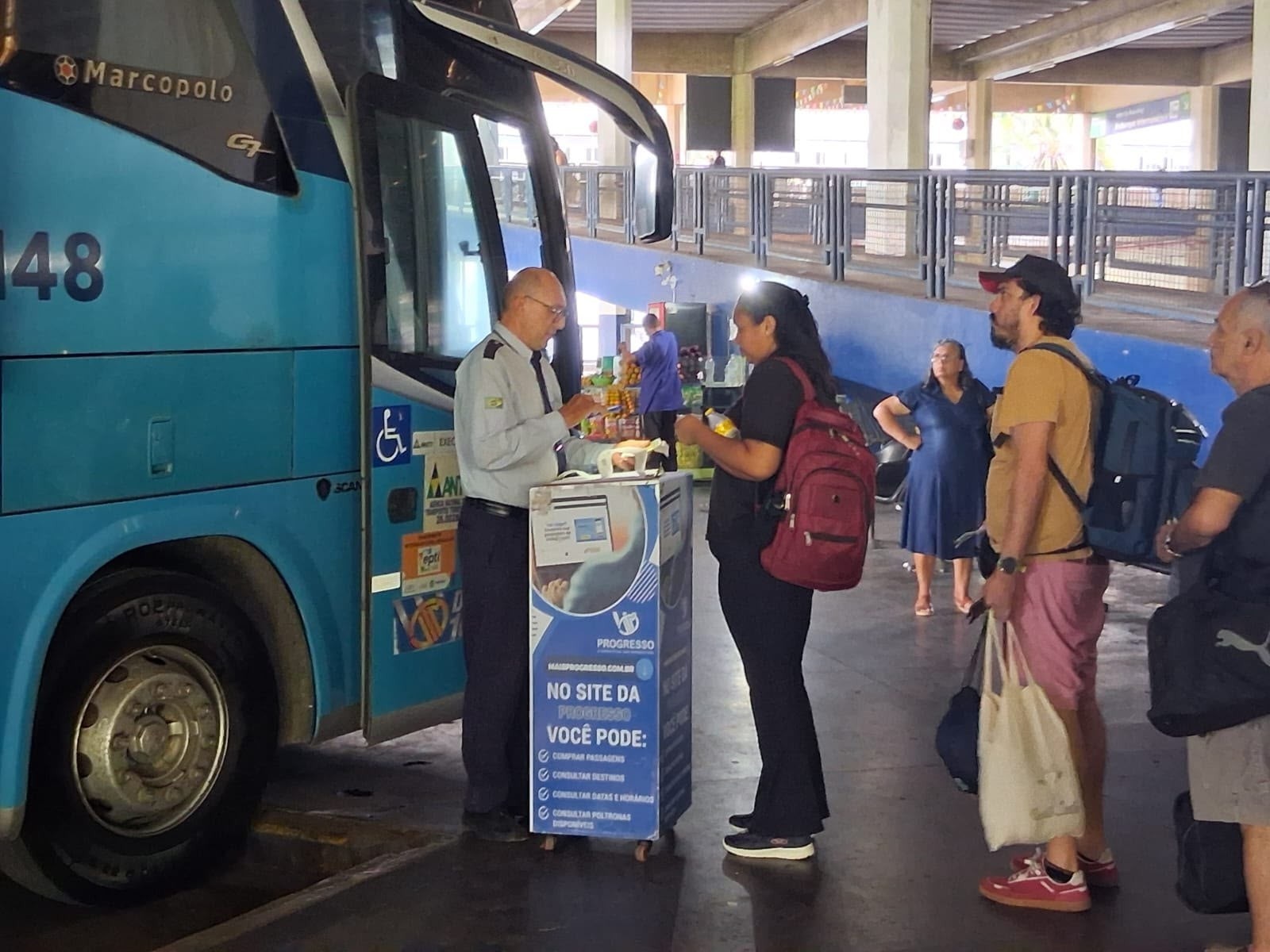 Governo requer gratuidade para ônibus na eleição, mas empresas negam cumprimento