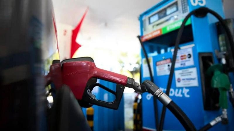 Governo prorroga subvenção ao diesel, mantendo R$ 2,12 por litro