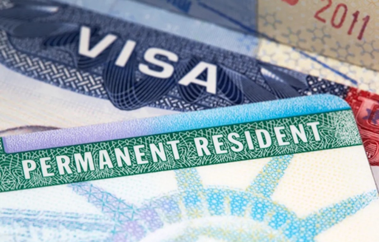 EUA Suspendem Agendamento de Vistos de Imigrantes: Um Sinal da Nova Era da Imigração Global
