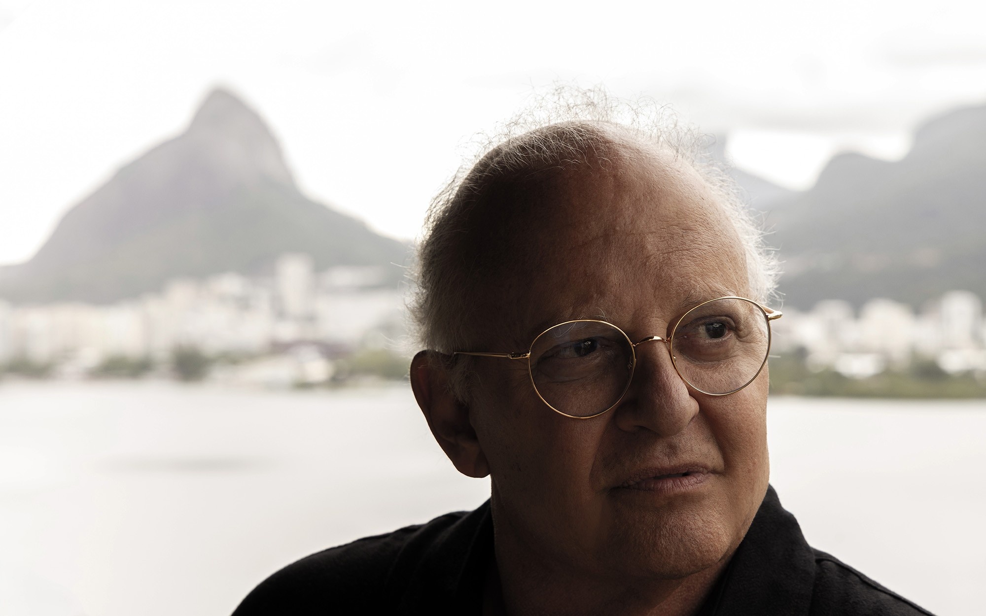 Guilherme Arantes: A Medalha UBC e a Perenidade da Obra Autoral em Tempos Digitais