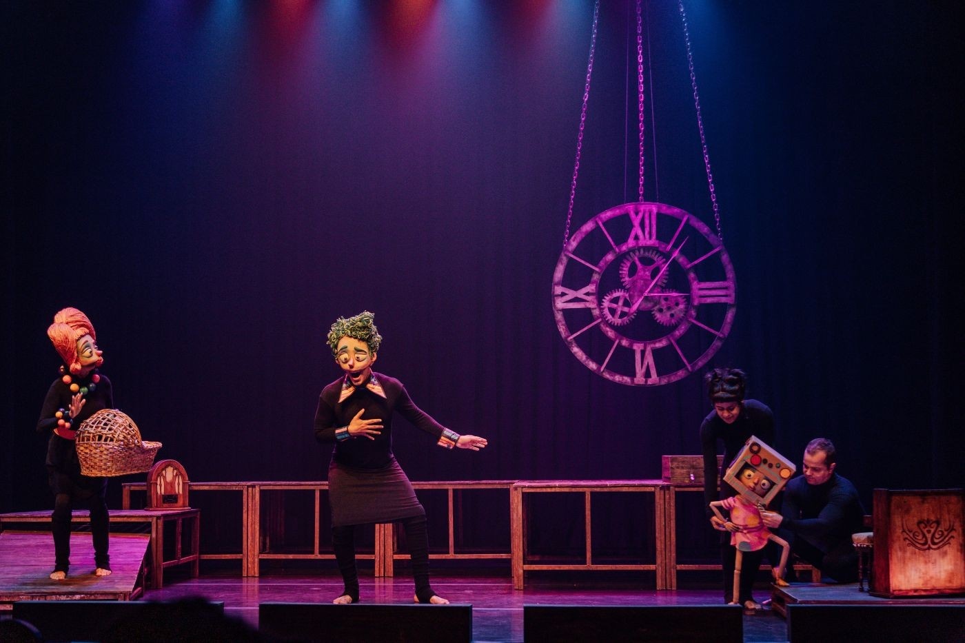 A Efervescência Cultural Infantil de Curitiba: Como o Guritiba Redefine o Desenvolvimento Artístico Local