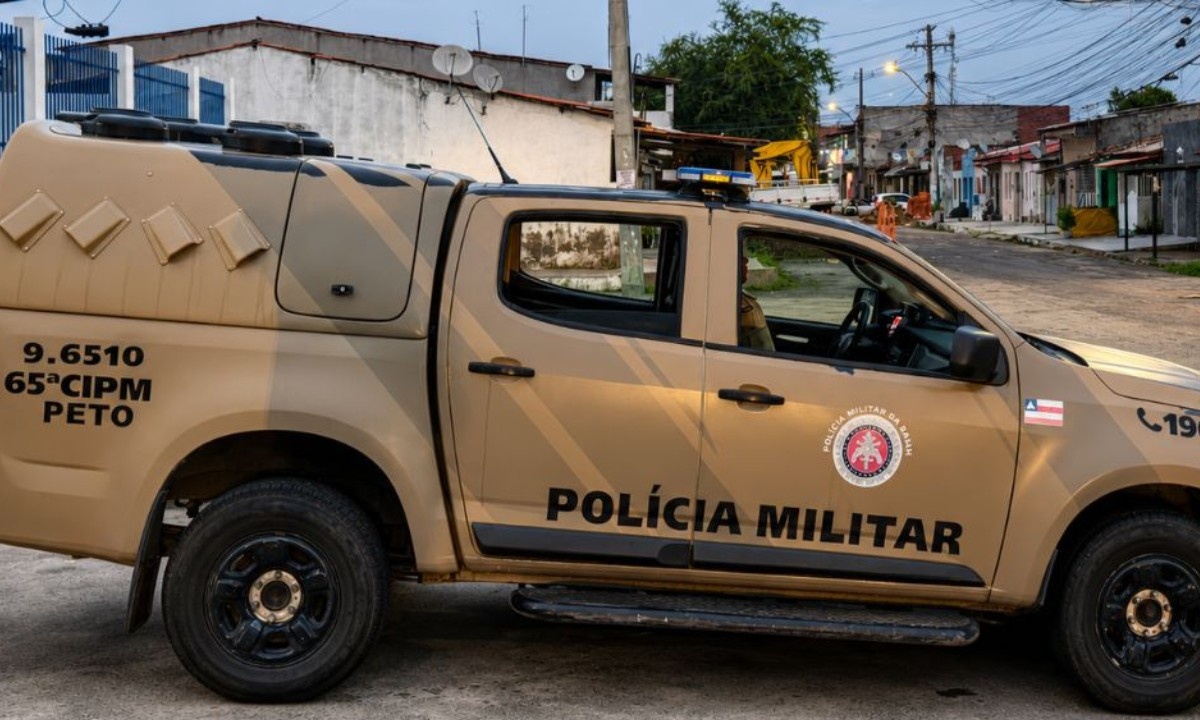 Mercado Clandestino de Fármacos: Prisão em Feira de Santana Expõe Rede de Risco à Saúde Pública