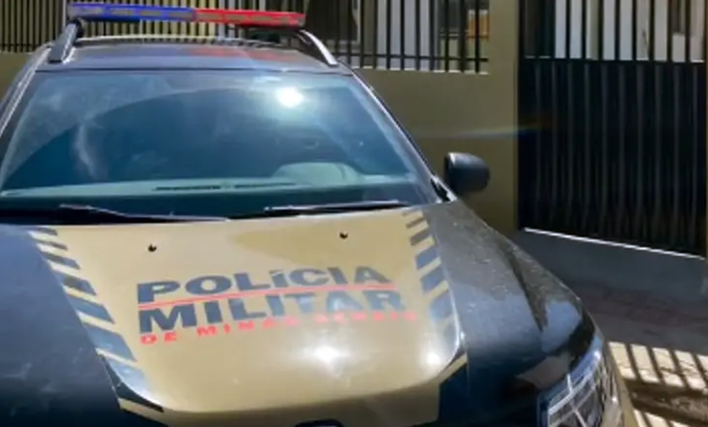 Homem Matou mulher e filma Ocupação policial