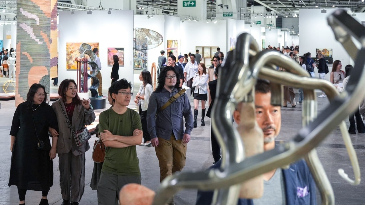 Hong Kong Garante Exclusividade da Art Basel e Reafirma Arte como Refúgio de Valor em Meio a Incertezas Globais