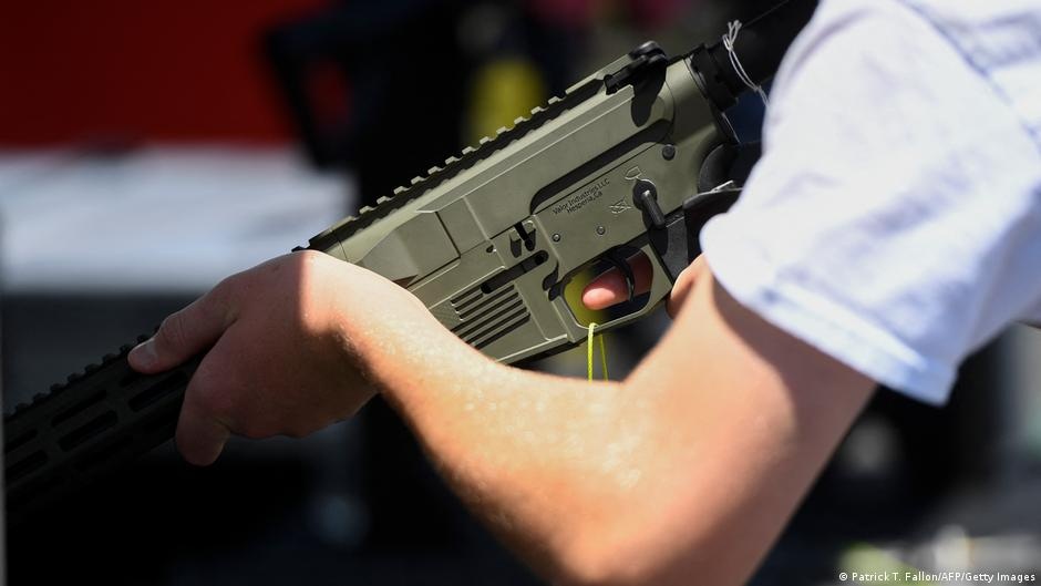 Para Além do 'Estalo': A Ciência por Trás da Escalada da Violência em Massa