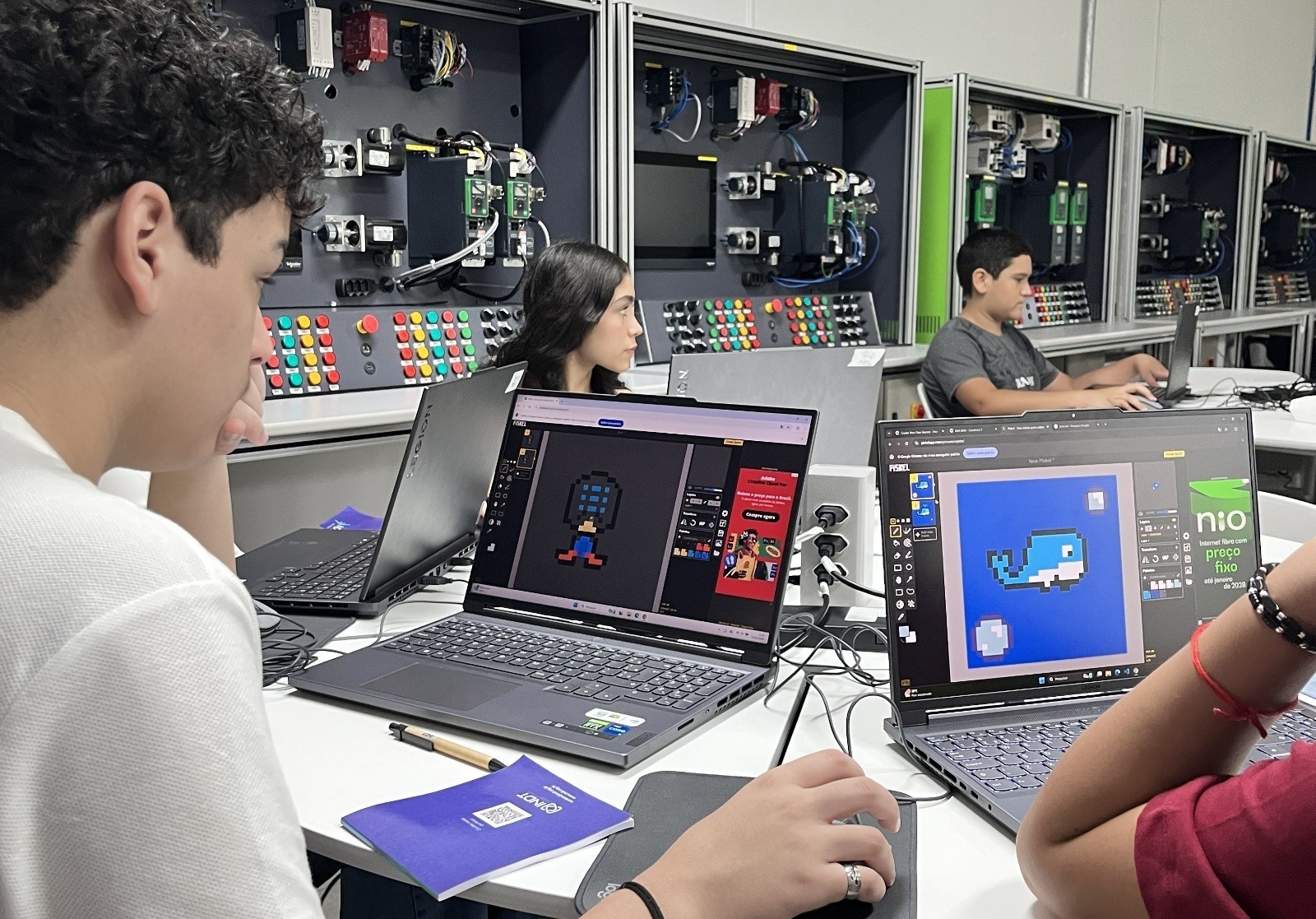 Manaus na Vanguarda: Como Cursos Tech para Jovens e Cibersegurança Redefinem o Futuro Econômico do Amazonas