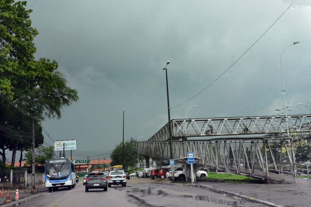 Paraíba Sob Chuvas Intensas: Entendendo o Alerta e Seus Reflexos na Resiliência Regional