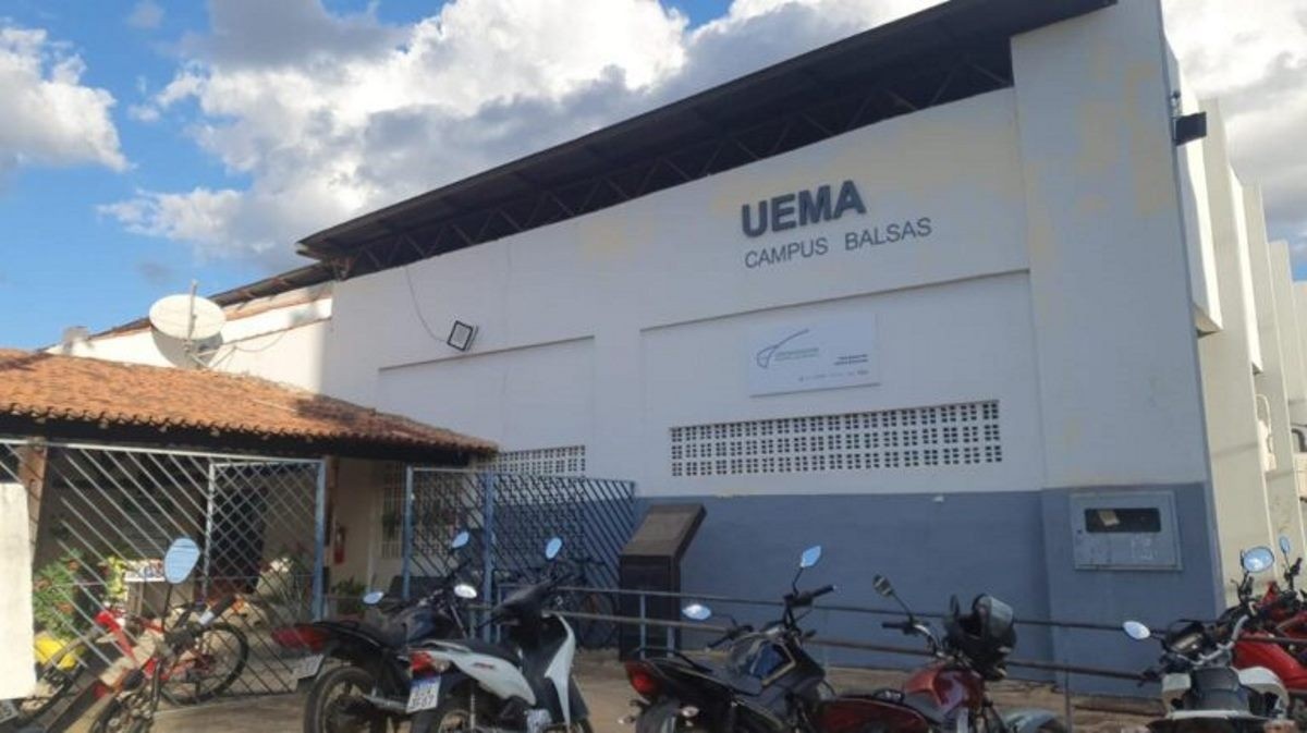 Uema abre processo seletivo para contratar professores em Balsas
