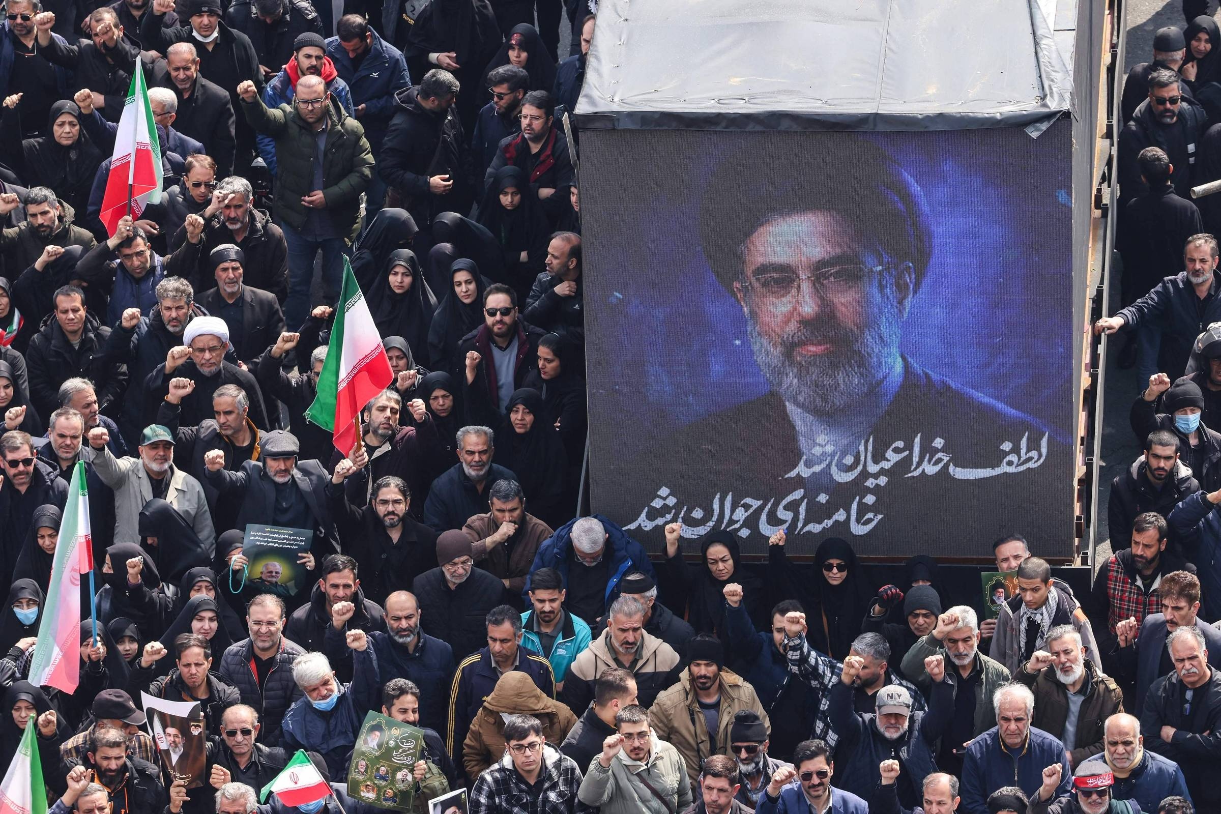 Irã Redefine Jogo Geopolítico: O Poder de Barganha sobre o Estreito de Hormuz e Seus Efeitos Globais