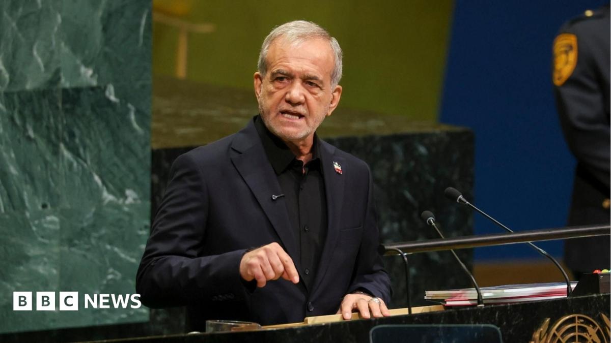 Pezeshkian afirma que Irã não aceitará sanções e bloqueio para resolução diplomática