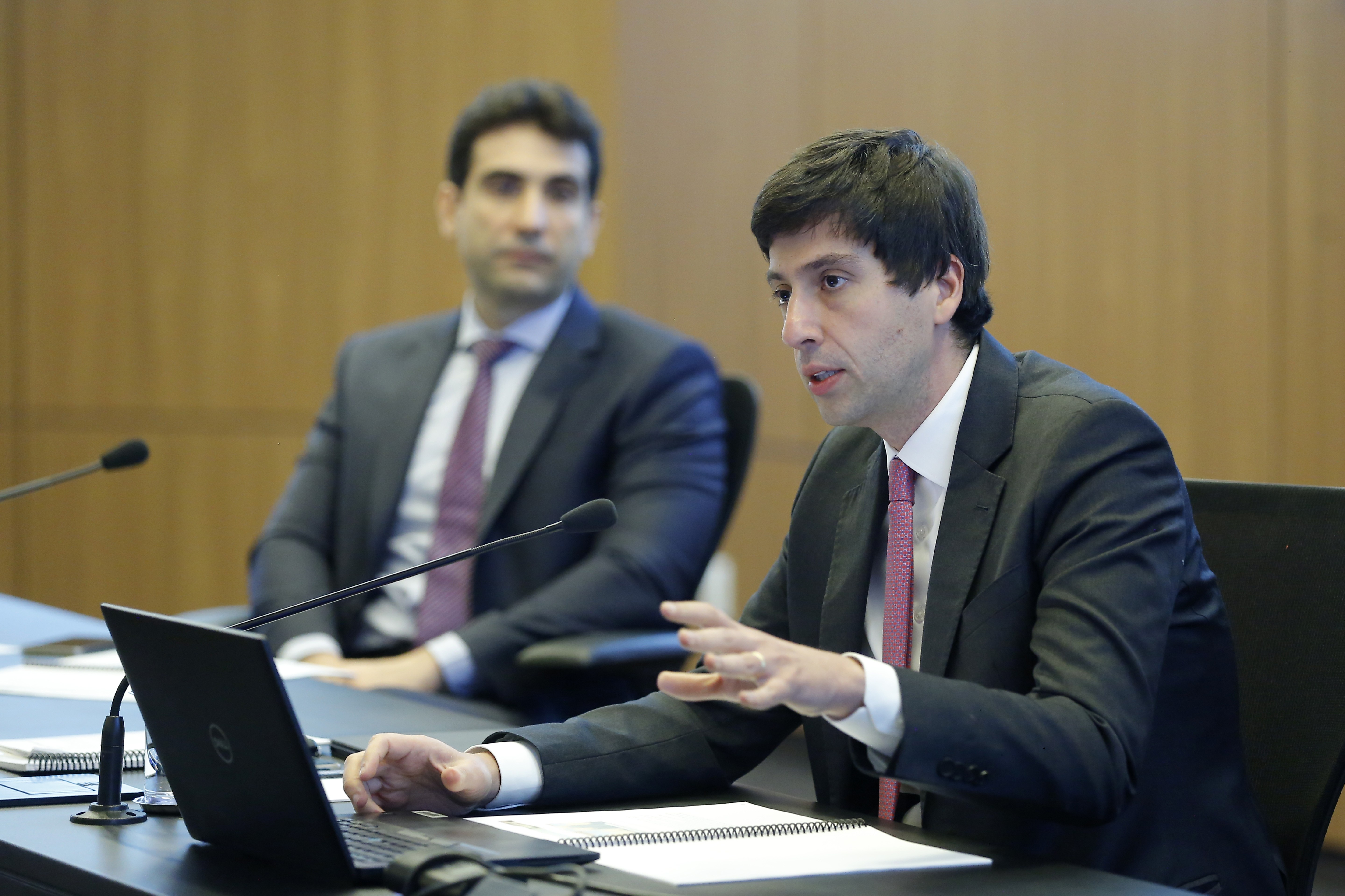 A Transição Estratégica no Itaú: Diogo Guillen Assume Economia-Chefe e Redefine o Horizonte Analítico do Mercado