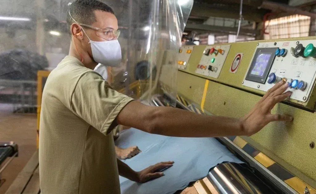 JBS Couros Lidera Inovação: O Impacto Profundo da Tecnologia Savetan na Indústria do Couro e na Sustentabilidade Global