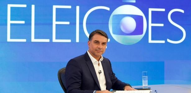 A Performance da Evasão: Como o Cinismo Político Remodela a Credibilidade Pública