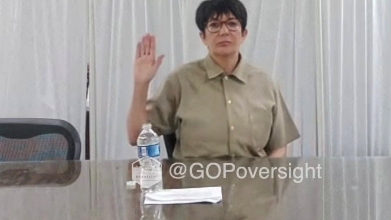 Rejeição de Recurso de Ghislaine Maxwell Reafirma Convicção por Tráfico Sexual