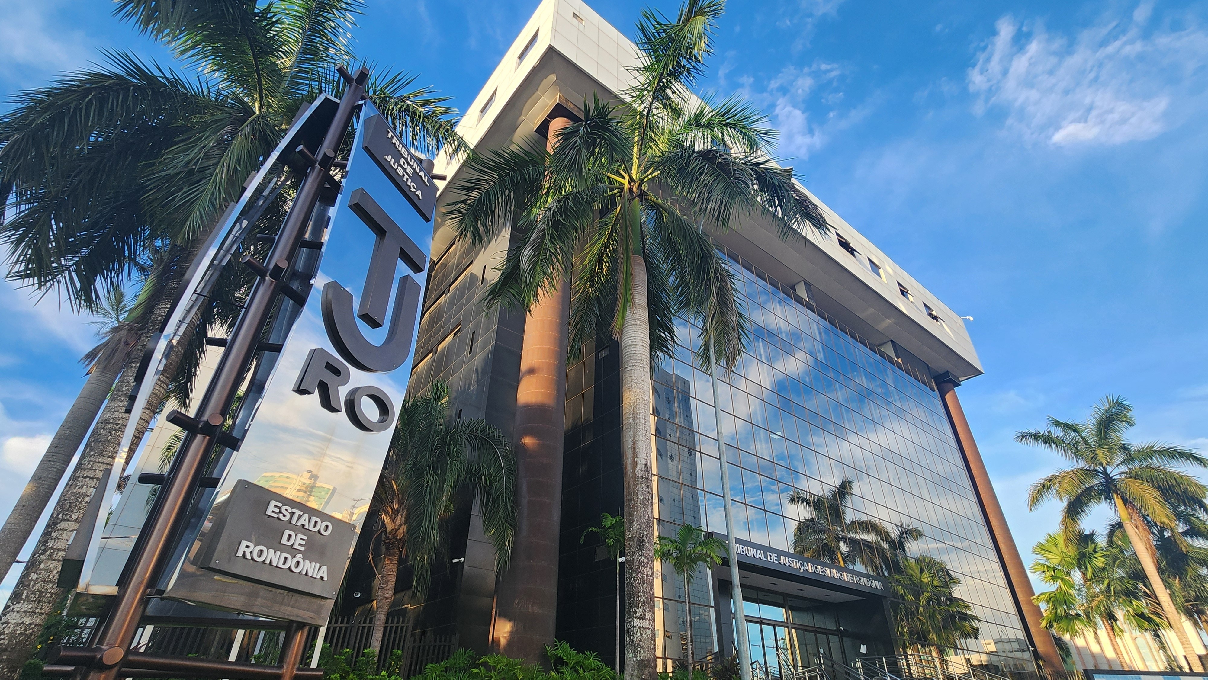 Justiça de Rondônia Reafirma Proteção Contra Fraudes em Empréstimos Consignados