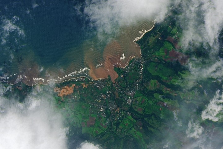 Ciclones Subtropicais no Havaí: Um Alerta Global sobre a Intensificação Climática