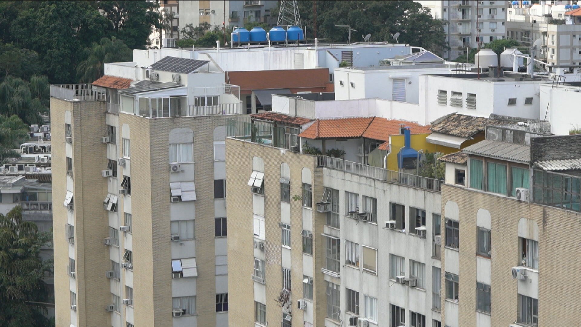 Justiça Suspende 'Lei dos Puxadinhos' no Rio e Redesenha Futuro da Construção Civil