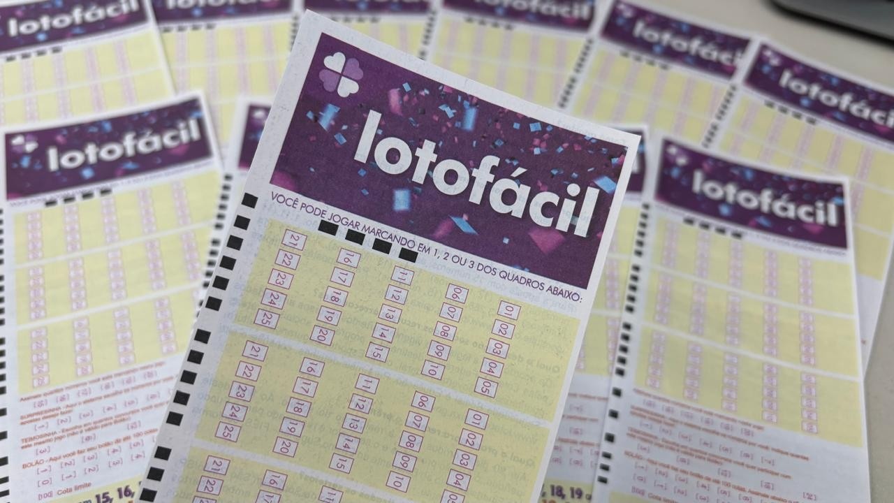 Lotofácil em Curitiba: Como R$ 281 Mil Refletem a Economia e o Sonho Regional