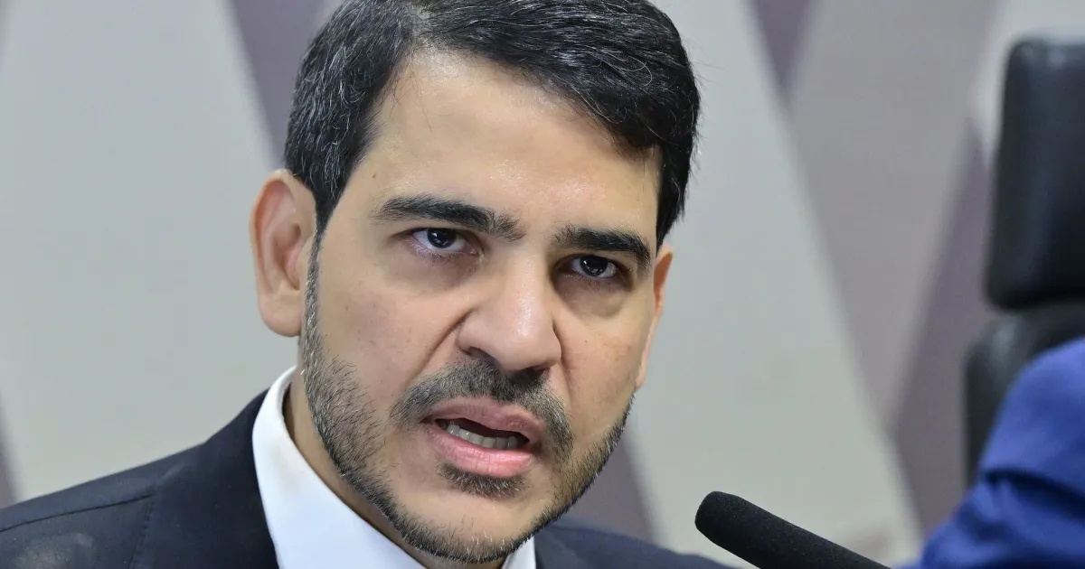 Reconfiguração Estratégica: A Potencial Transição de Jorge Messias para o Ministério da Justiça