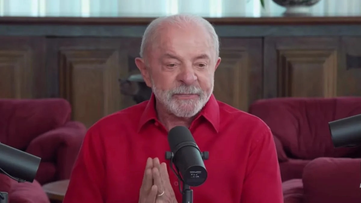 A Tensão entre Política e Justiça: Lula Aponta Motivações Pessoais nas Críticas de Flávio Bolsonaro a Moraes