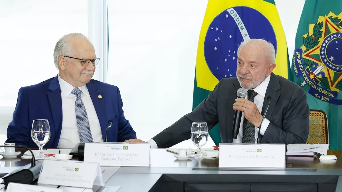 Reforma do Judiciário: A Promessa de Lula em Meio à Crise de Credibilidade do STF