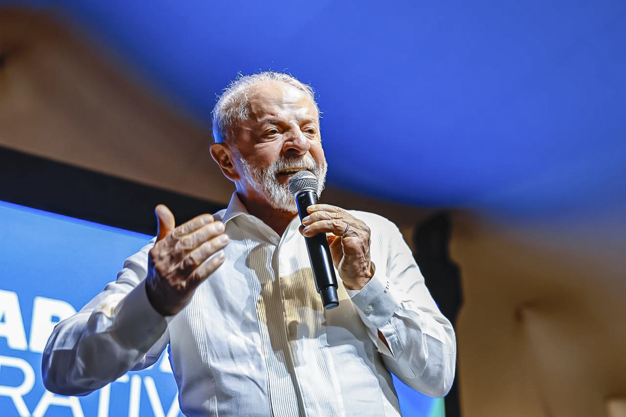 Diplomacia em Xeque: Lula Alerta para Ameaças Globais e o Futuro da Ordem Mundial