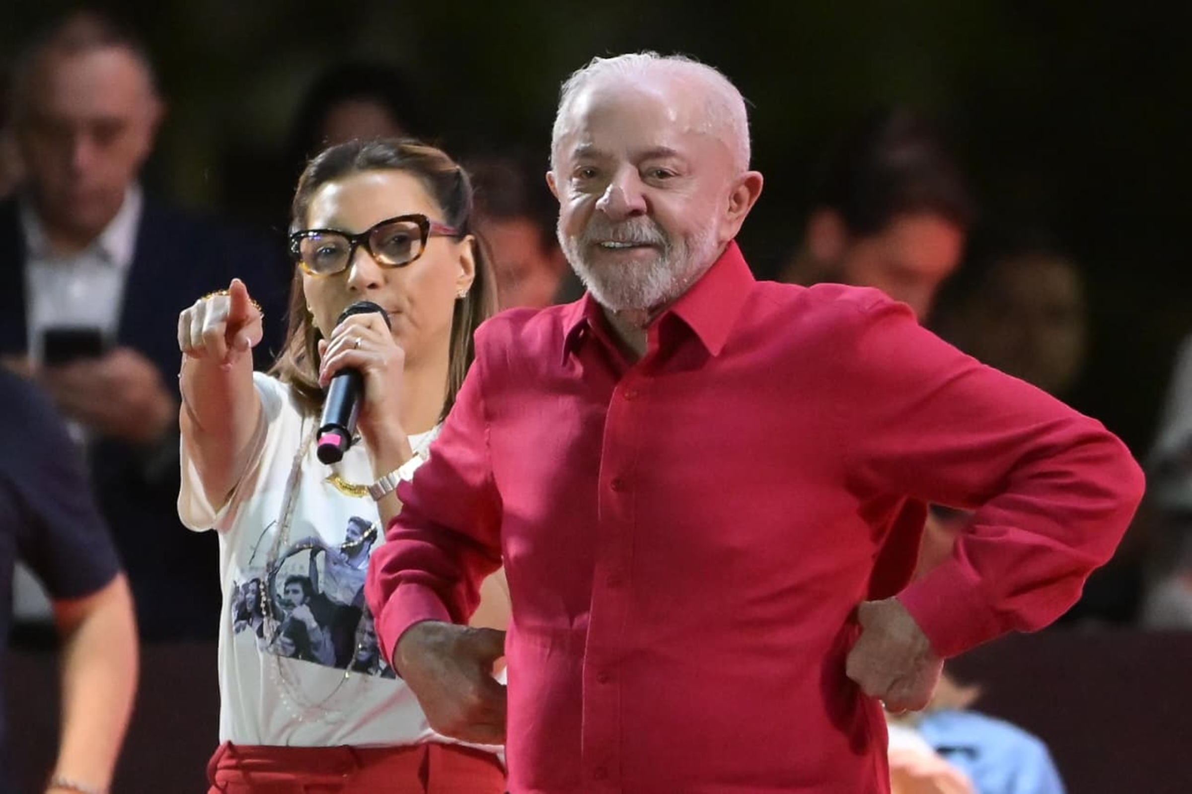 Lula altera ato eleitoral para Salvador em resposta à pressão de Janja