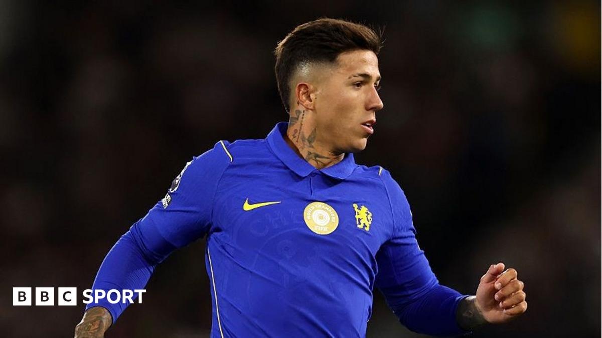 Manchester City Aprofunda Negociações por Enzo Fernández: Análise Tática da Potencial Megatransferência