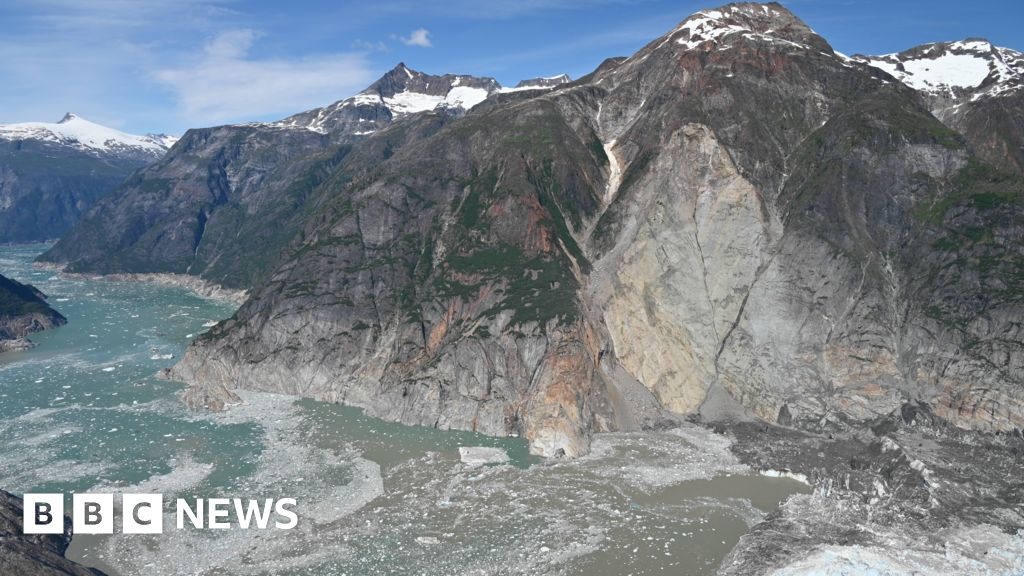 Megatsunami no Alasca: Colapso Glacial Revela Ameaça Crescente e Urgência Climática