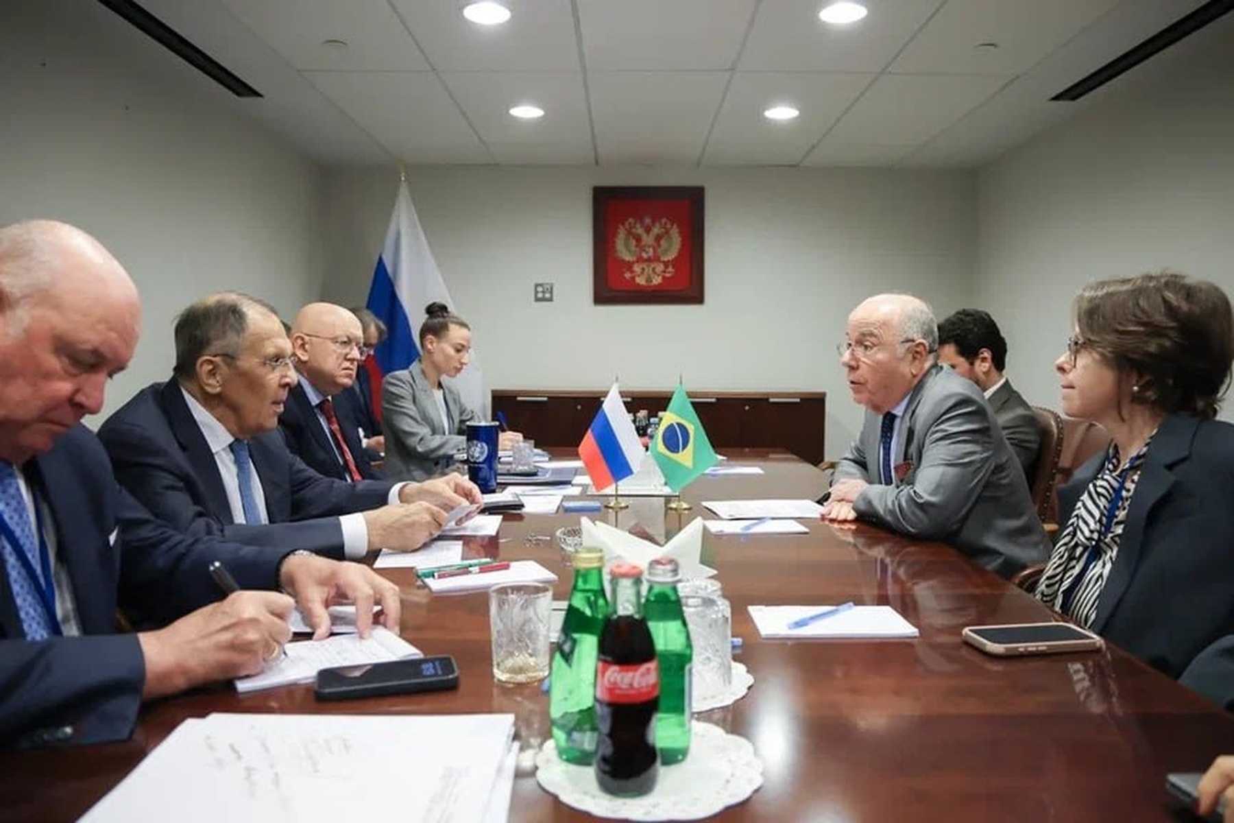 Vieira discute eleições brasileiras com Lavrov