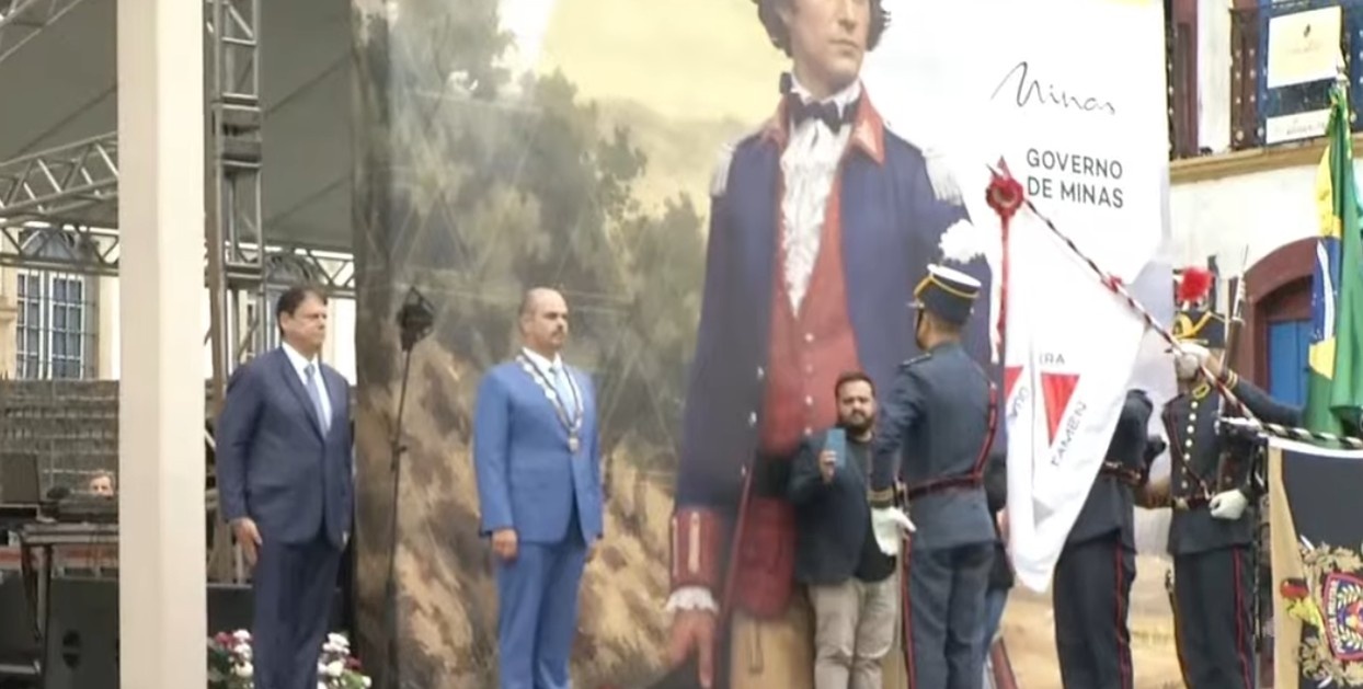Medalha da Inconfidência: Diplomacia, Legado e o Tecido Político de Minas Gerais