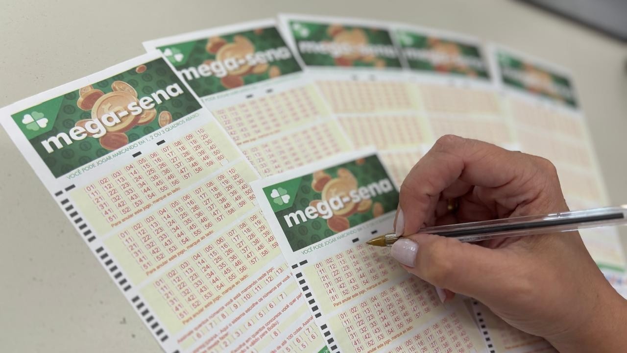 Mega-Sena em Pernambuco: O Que as Vitórias na Quina Revelam sobre Sonhos e Economia Local