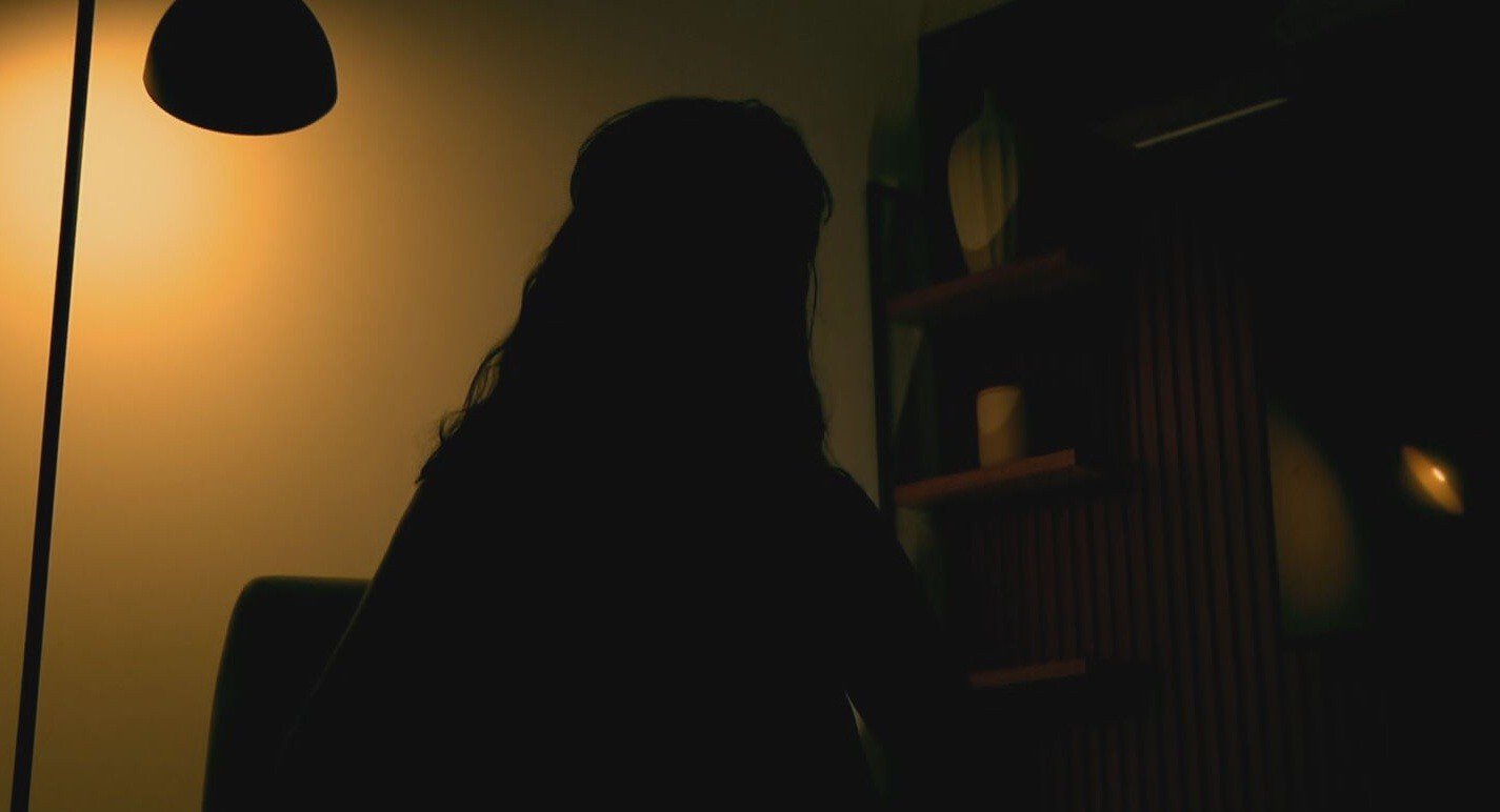 Meninas de 12 Anos Denunciam Abuso Após Encontro com Homem Conhecido em Redes Sociais