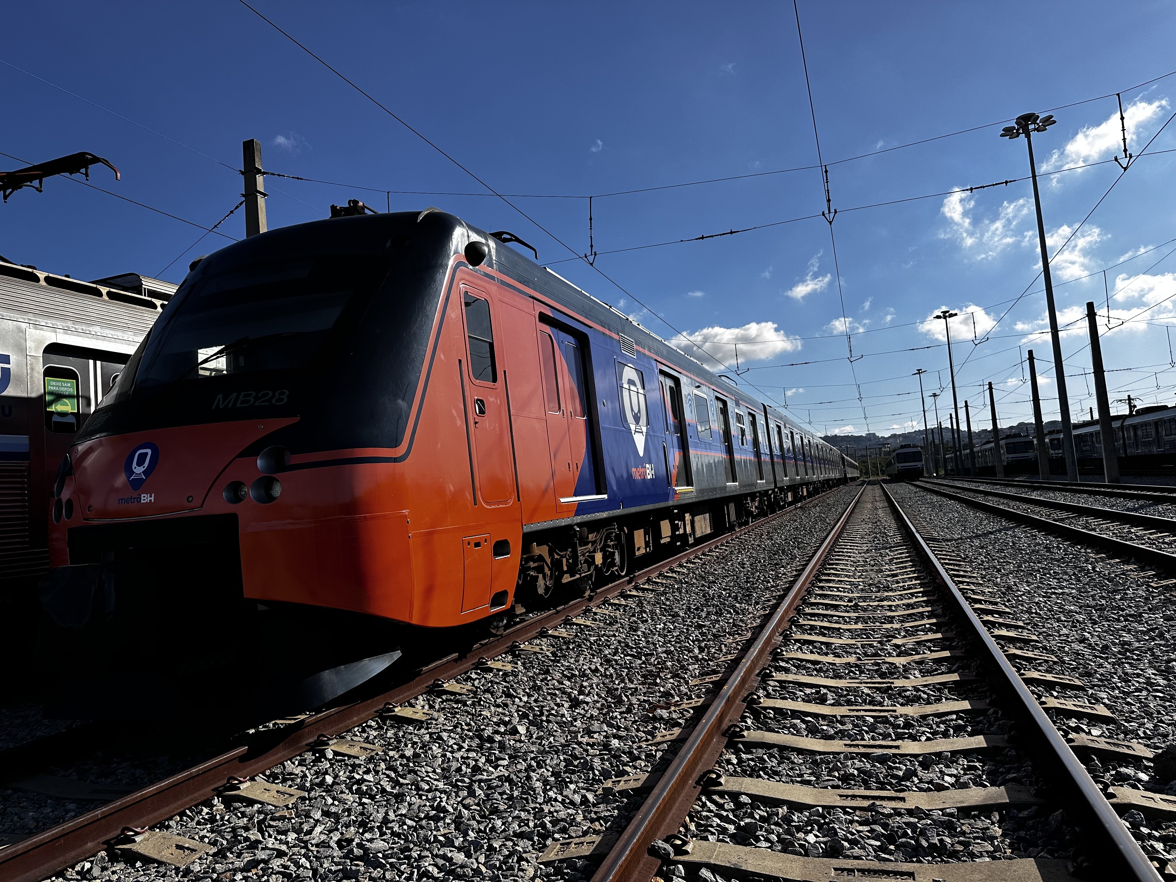 Metrô de BH: Análise Exclusiva sobre os Impactos da Manutenção Noturna na Mobilidade Urbana da Capital Mineira