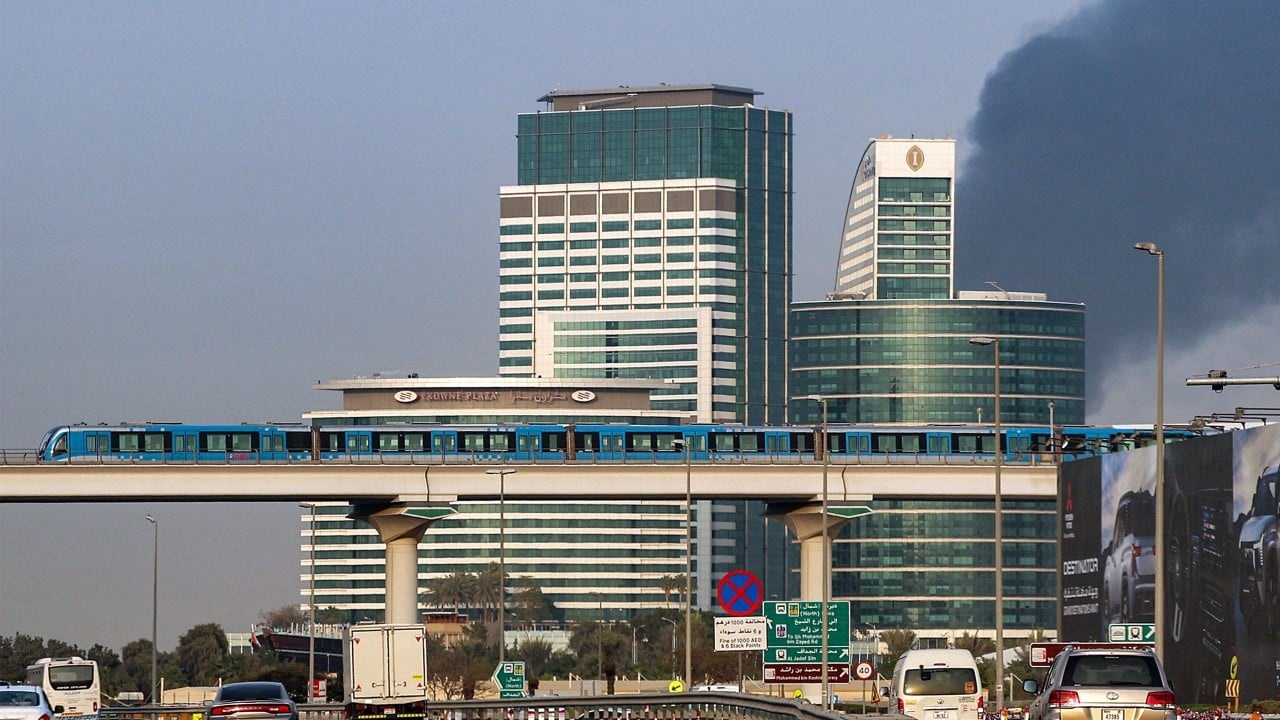 Fluxo Financeiro do Oriente Médio para Hong Kong: Uma Análise da Busca por Estabilidade Global