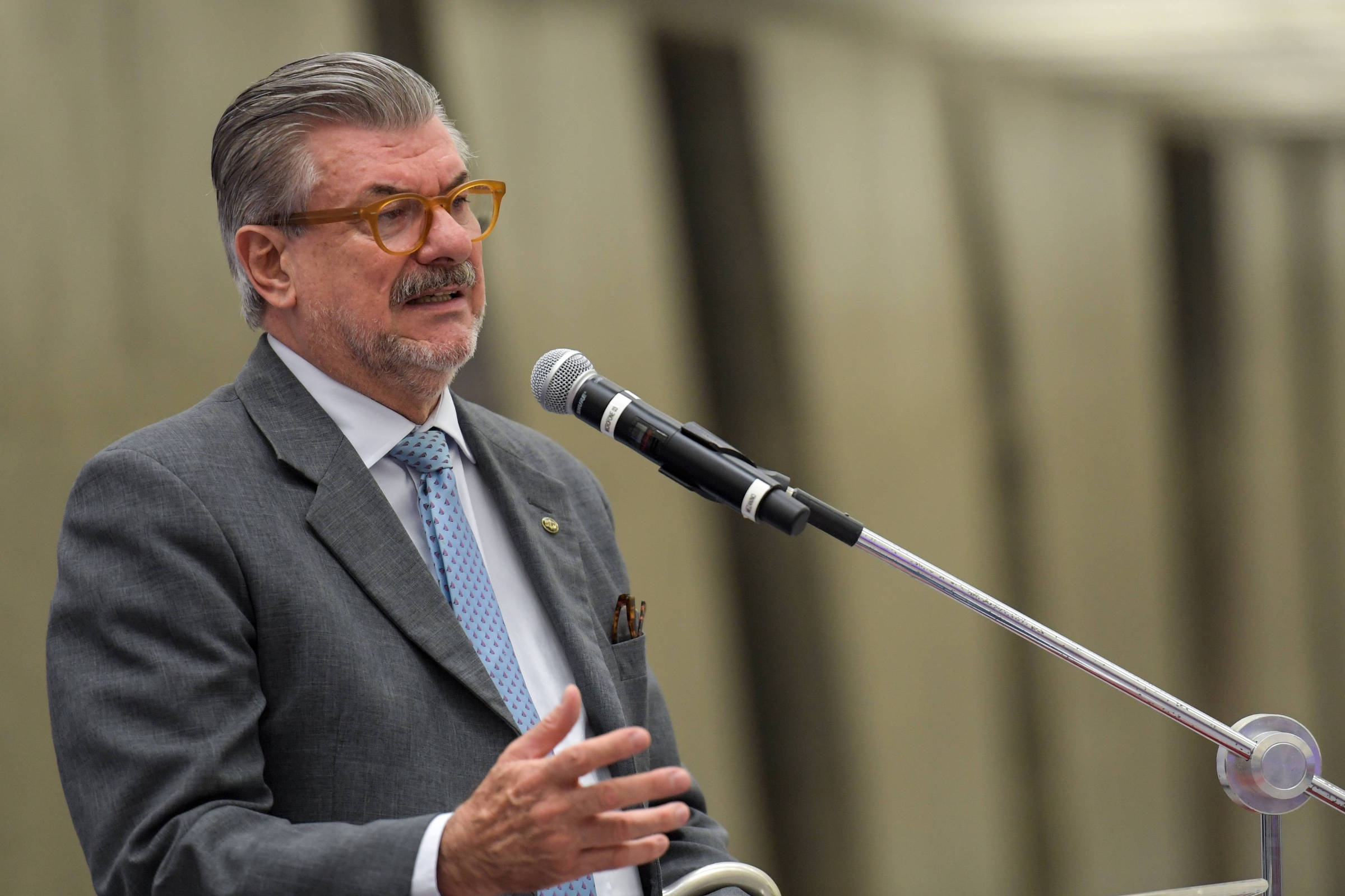 Impasse Jurídico: STJ Contempla Desafiar STF em Punição de Ministro Acusado de Assédio