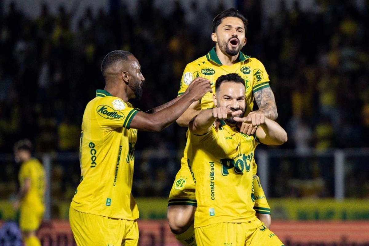 Mirassol na Libertadores: A Ascensão do Interior e o Novo Paradigma do Futebol Brasileiro