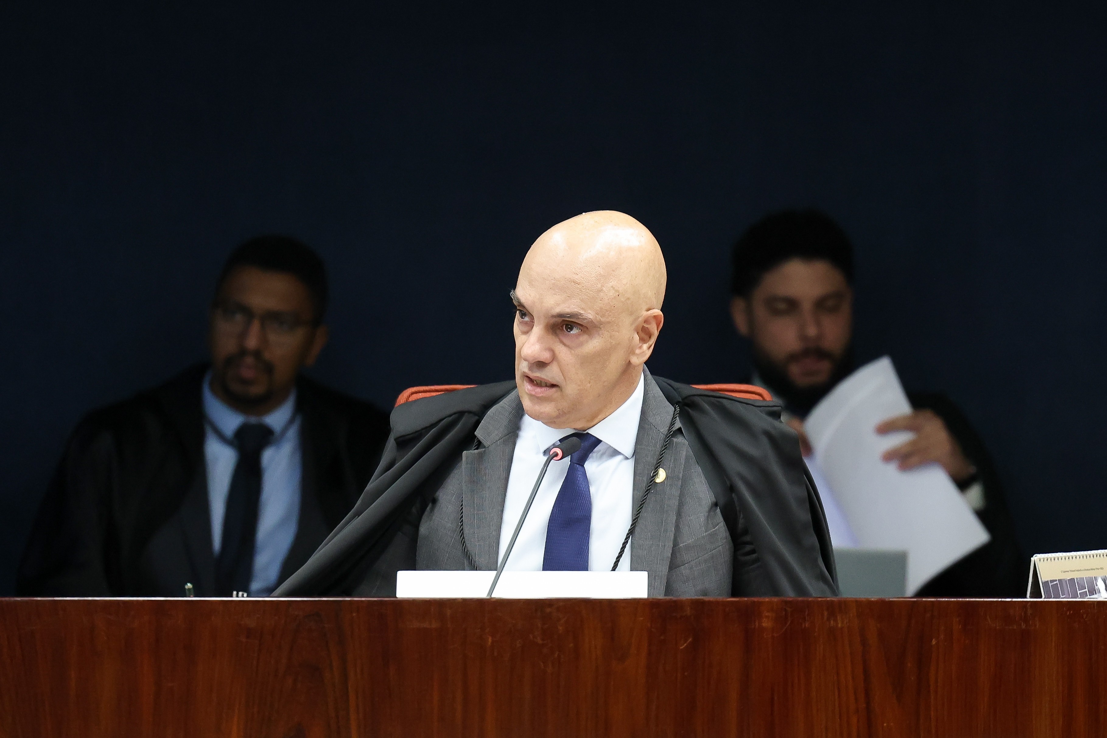 Reviravolta no STF: Cancelamento de Pronunciamento de Moraes Reconfigura Dinâmica de Poder Interna