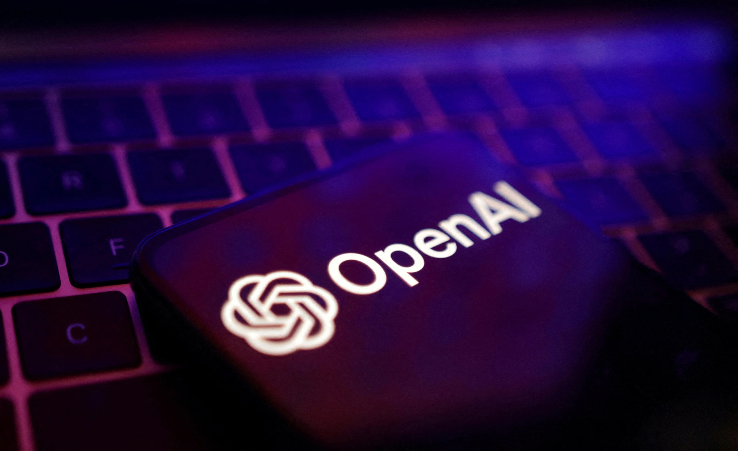 OpenAI Recua em Mega Investimentos de Infraestrutura: O Custo da Responsabilidade Fiscal no Mercado de IA