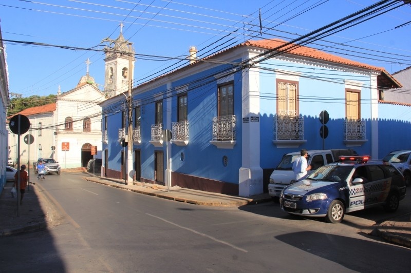 Fechamento do Museu da Imagem e do Som de Cuiabá: Um Alerta Estrutural à Preservação Patrimonial