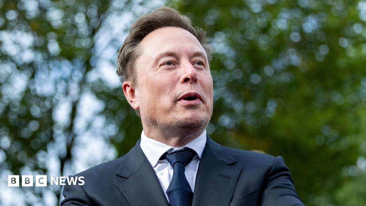 Elon Musk Sugeriu que o governo dos EUA Pode Estar por Trás de restrições em Velocidade de sistemas de Comunicação Espacial na Ucrânia