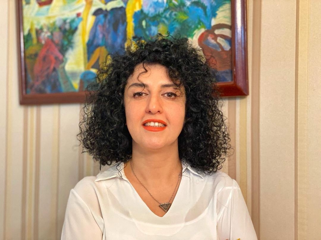 A Saúde Frágil de Narges Mohammadi: Um Alerta Global para a Repressão no Irã