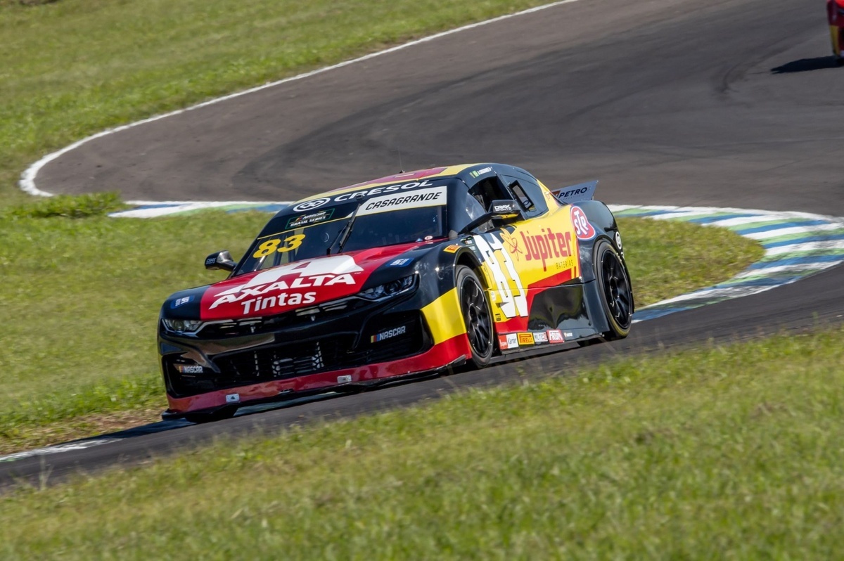 Análise Profunda: O Desempenho Estratégico de Casagrande na NASCAR Brasil em Santa Cruz do Sul