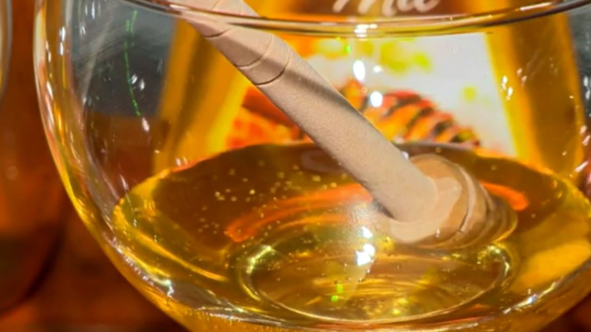 A Complexa Economia do Mel: Como a Biodiversidade Modela Valor e Mercado