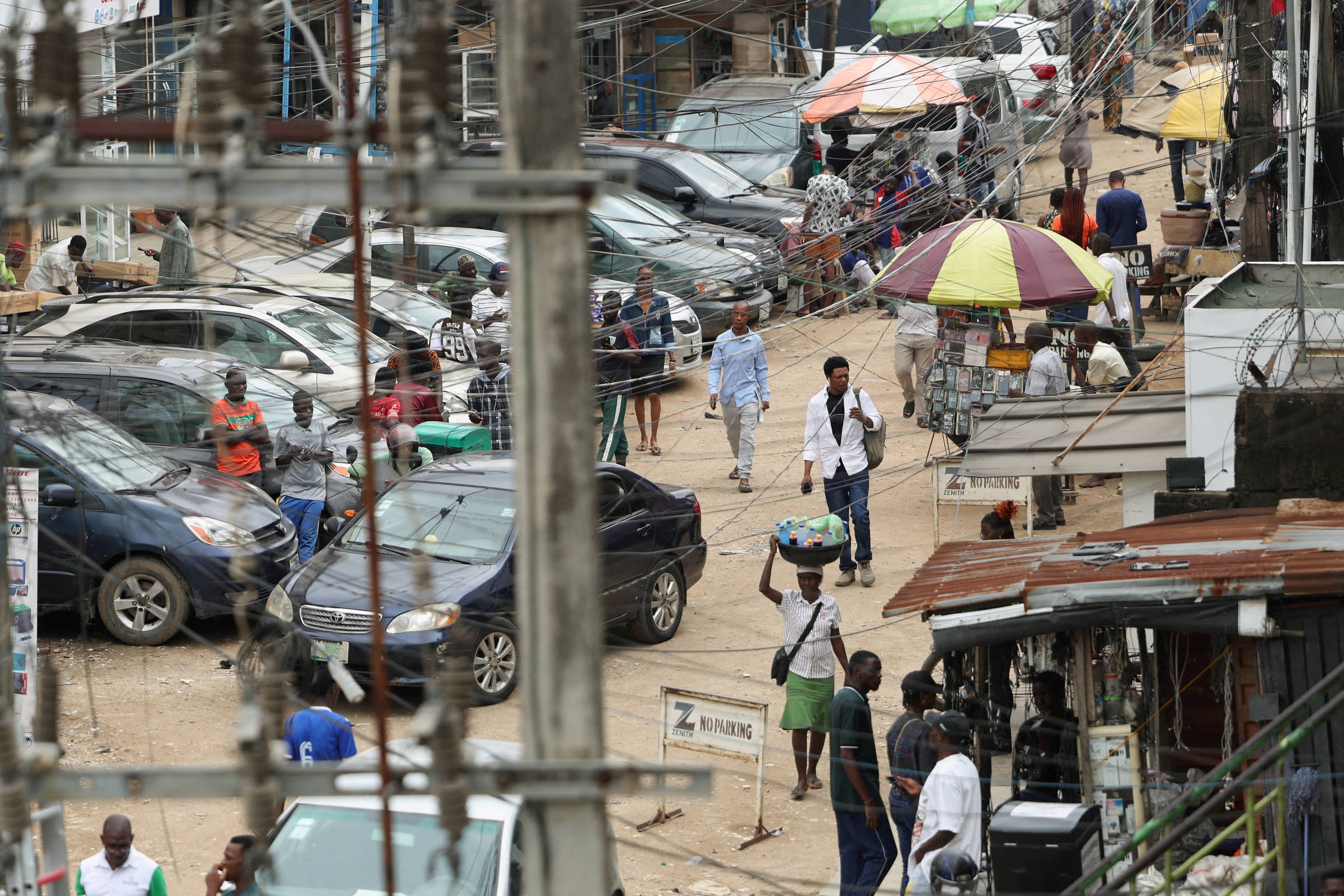 Nigéria Revisa Leis Coloniais: A Descriminalização da Tentativa de Suicídio como Imperativo de Saúde Pública