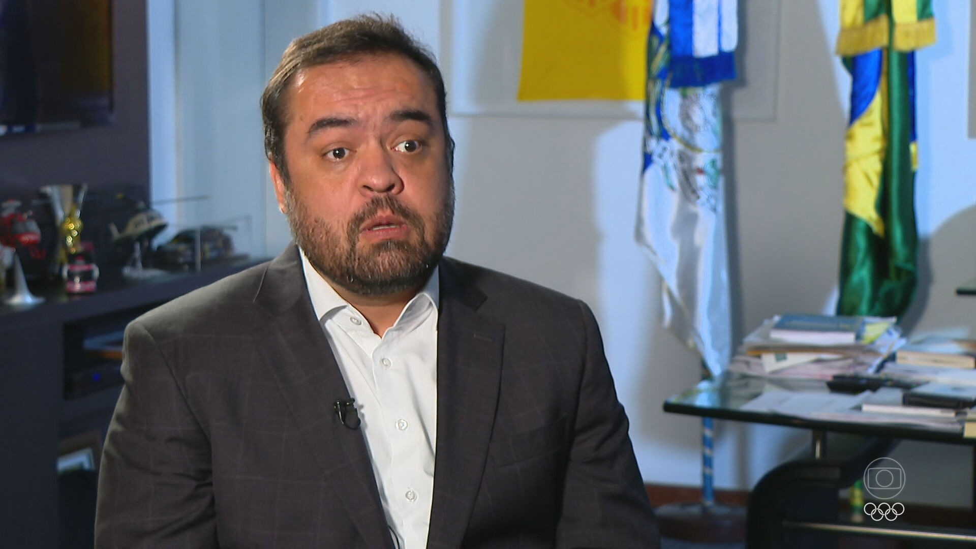 Adiamento no TSE Prolonga Incerteza Política no Rio: O Cenário para Cláudio Castro e o Futuro do Estado