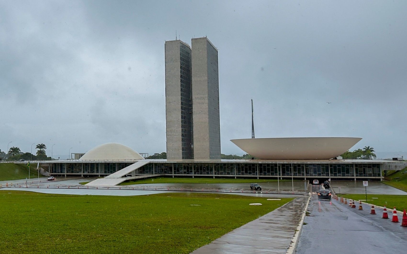 A Ascensão Silenciosa do Congresso: Como o Poder Legislativo Redefiniu a Governabilidade Brasileira