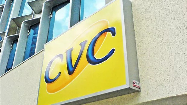 Fusão CVC-Decolar: A Estratégia Híbrida que Pode Redefinir o Turismo Brasileiro