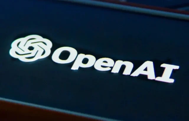 OpenAI Demanda Regulação Compulsória de IA: O Paradigma da Segurança Altera o Futuro dos Negócios