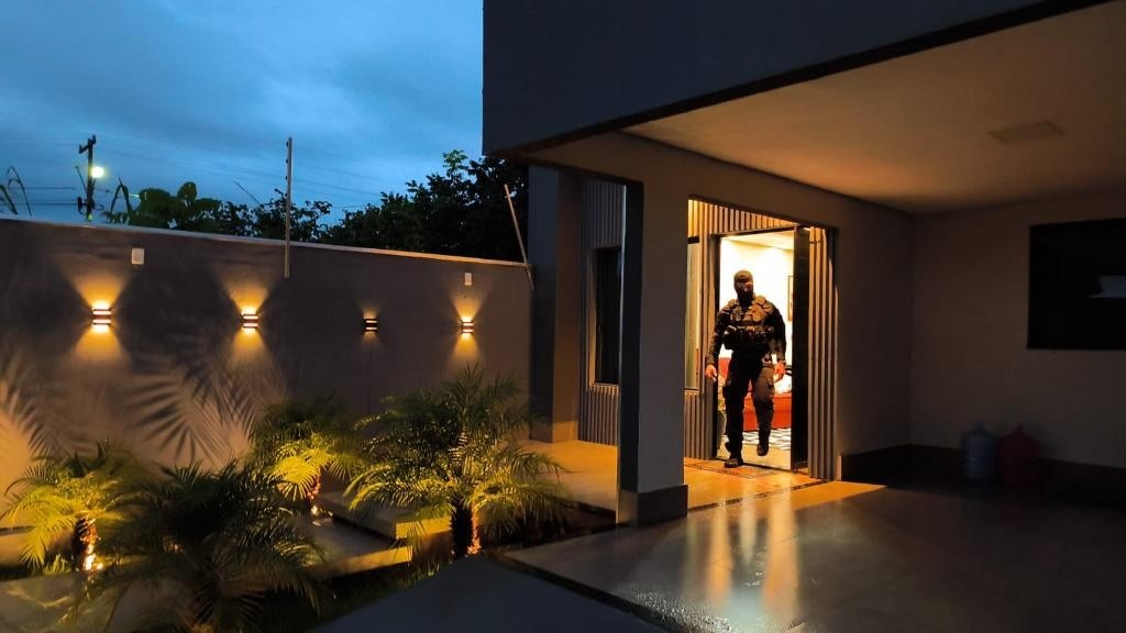 Desvendando a Teia Oculta: Operação Speakeasy Expõe R$ 200 Milhões em Lavagem de Dinheiro e Seus Reflexos em Mato Grosso